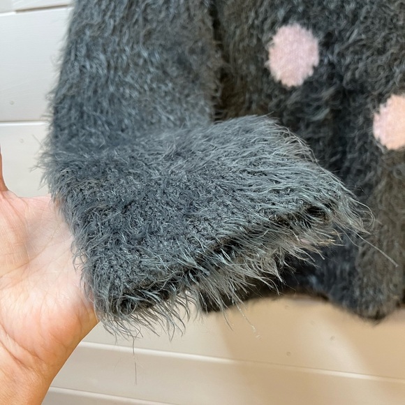 MARBLE – Grey Fuzzy Polka Dot Sweater (Size 12 ) - Picture 5 of 7